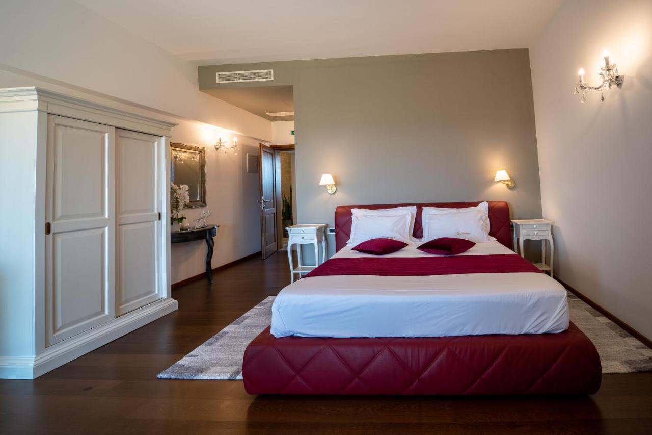 Wine Residence Cattunar Brtonigla Luaran gambar
